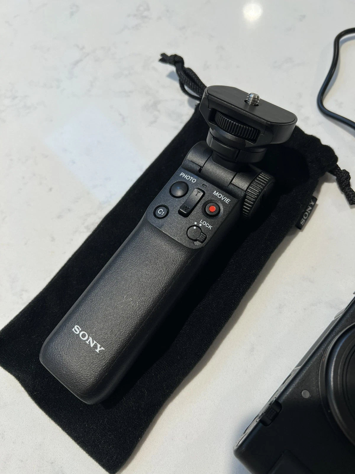 Sony ZV-1 MK2 Compact Digital Vlogging Camera 20.1MP + Tripod Remote