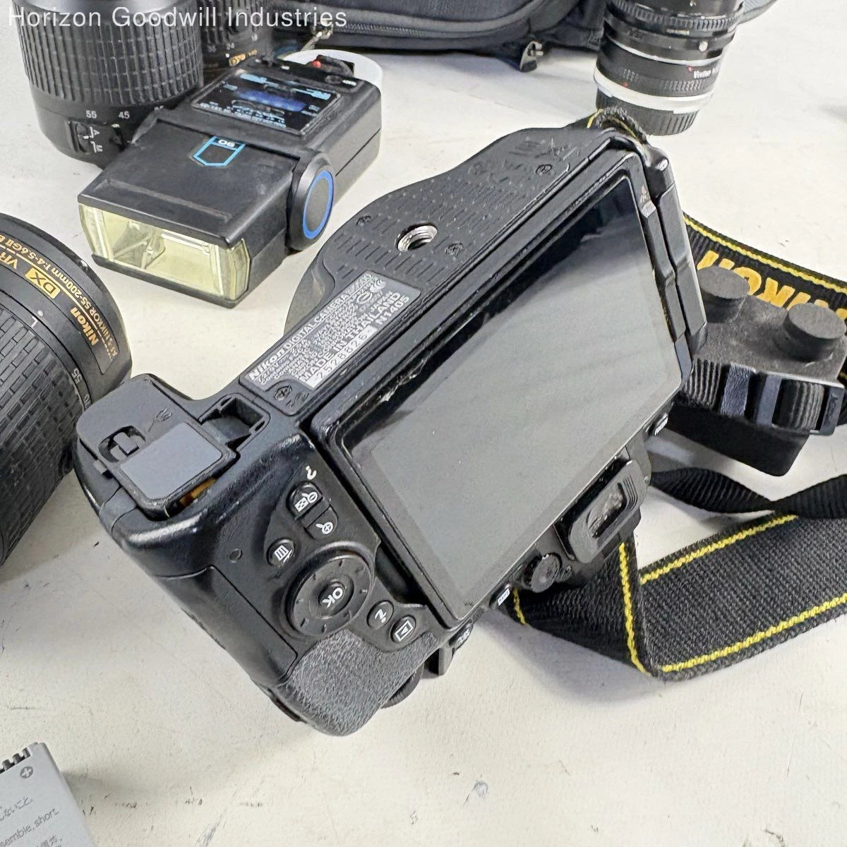 Nikon D D5500 24.2MP Digital SLR Camera + Lenses, Flash, Charger & Bag (Works)