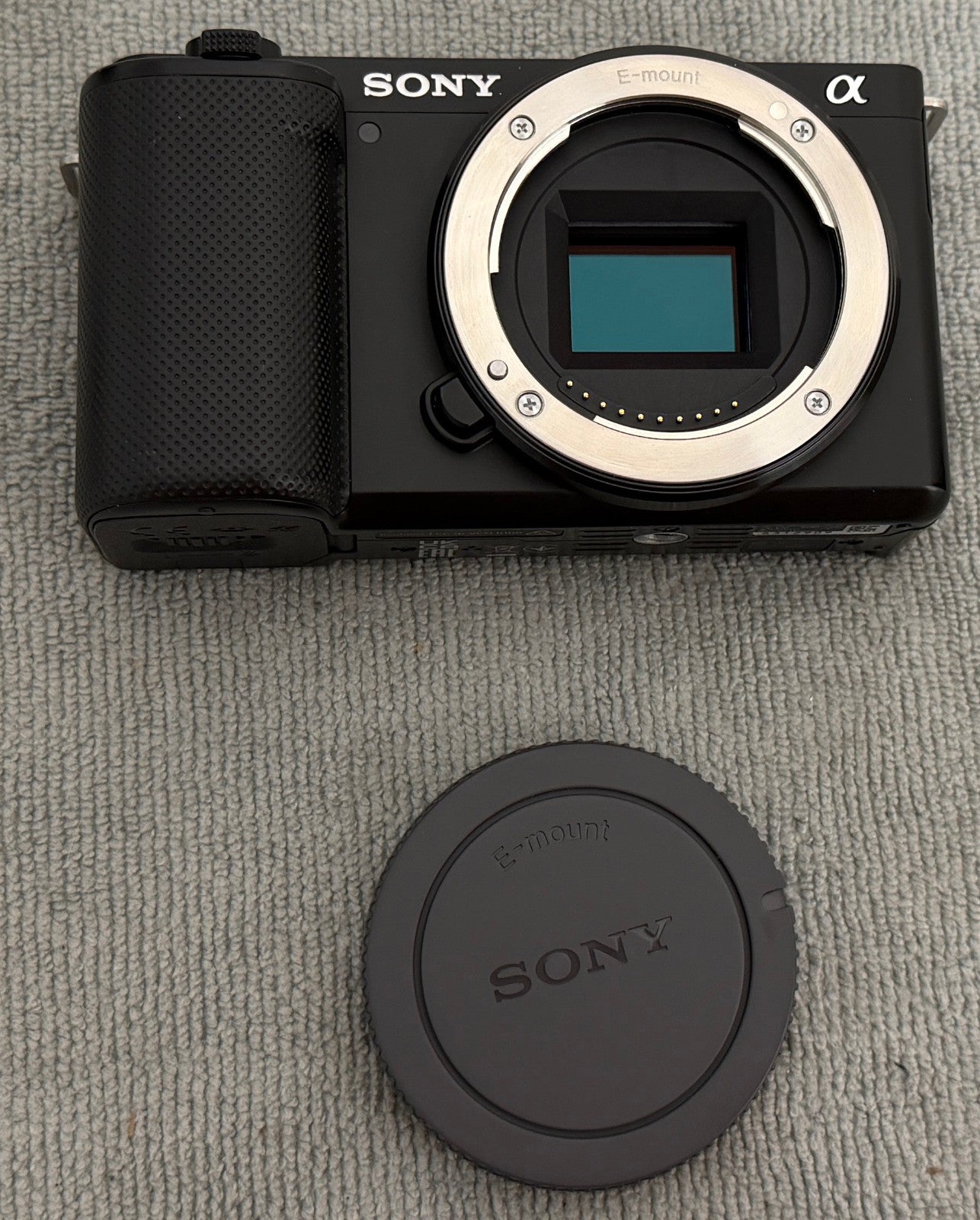 Sony Alpha ZV-E10 24.2MP 4K Camera Kit w/16-50mm Lens (887 Shutter) -Near Mint!