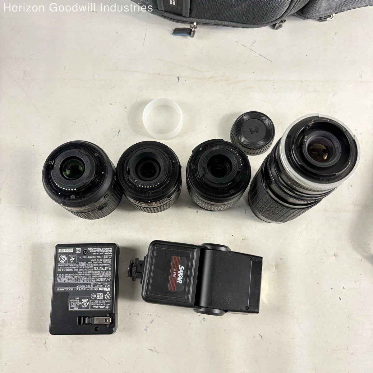 Nikon D D5500 24.2MP Digital SLR Camera + Lenses, Flash, Charger & Bag (Works)