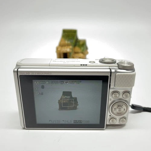 Canon Canon PowerShot SX730 HS White Digital Camera - 20.3 MP 40x Zoom
