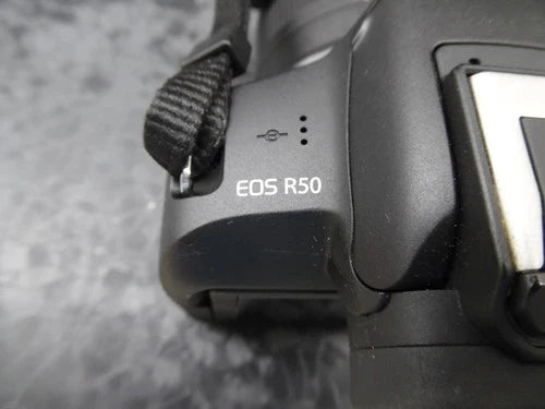Canon EOS R50 Mirrorless Camera RF-S 18-45mm Lens