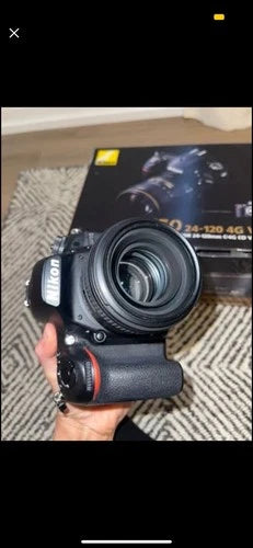 Nikon D750 24.3MP Digital SLR Camera Body Only with 3.2" LCD Screen - Black
