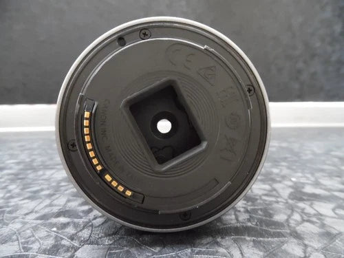 Canon EOS R50 Mirrorless Camera RF-S 18-45mm Lens