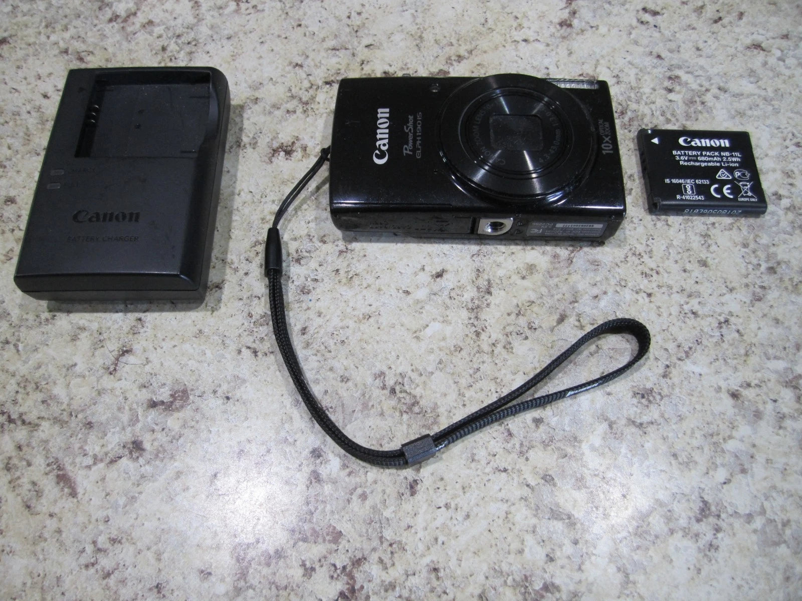 Canon PowerShot ELPH 190 IS Digital Camera 20 MP 10x Optical Zoom Face Detection
