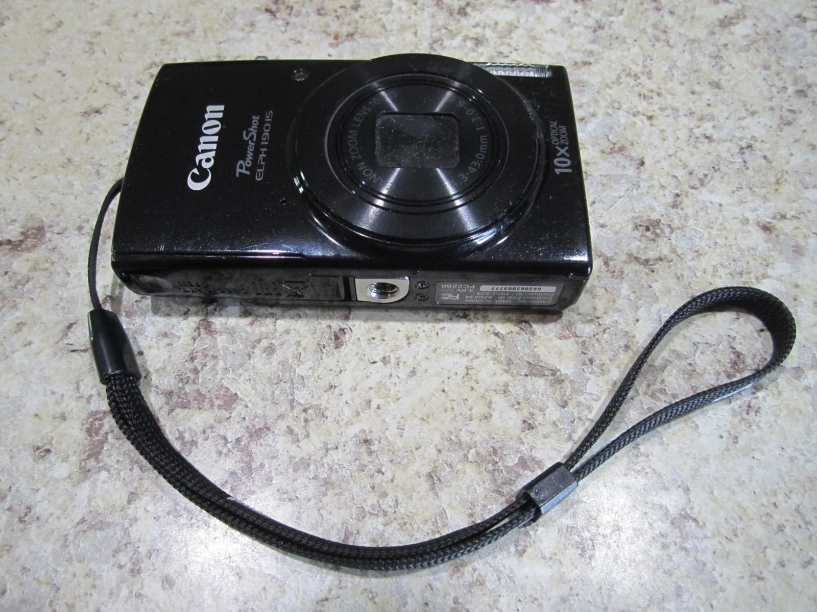 Canon PowerShot ELPH 190 IS Digital Camera 20 MP 10x Optical Zoom Face Detection