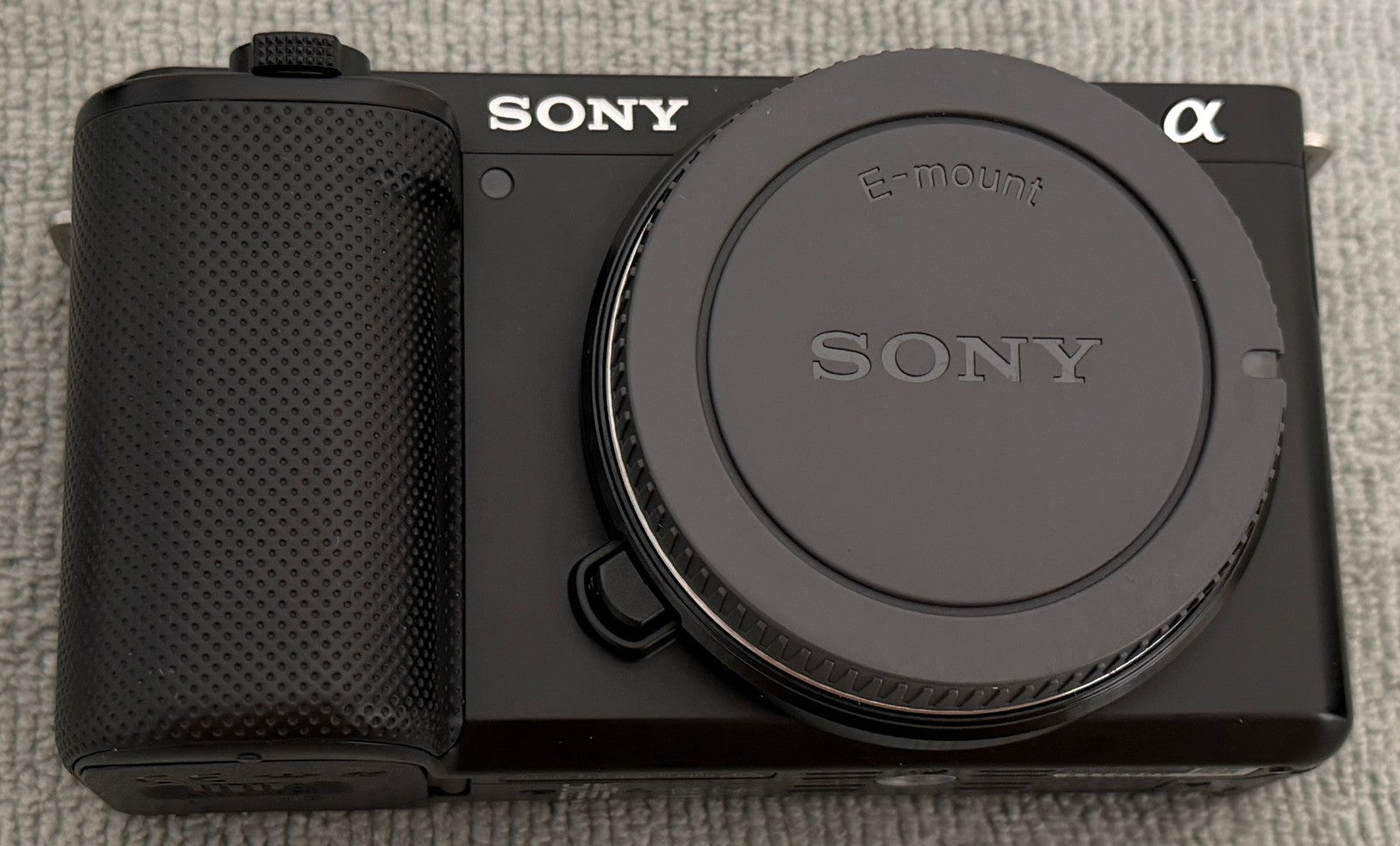 Sony Alpha ZV-E10 24.2MP 4K Camera Kit w/16-50mm Lens (887 Shutter) -Near Mint!