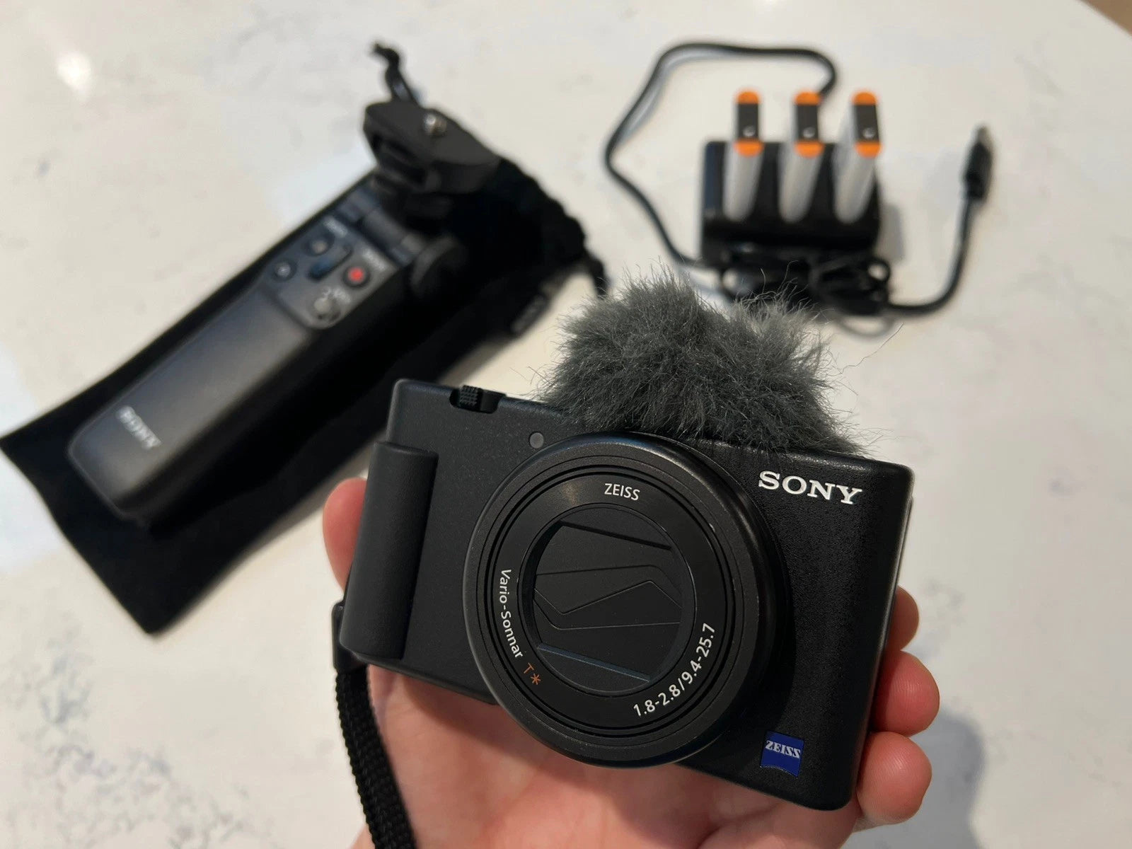 Sony ZV-1 MK2 Compact Digital Vlogging Camera 20.1MP + Tripod Remote