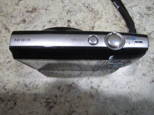 Canon PowerShot ELPH 190 IS Digital Camera 20 MP 10x Optical Zoom Face Detection