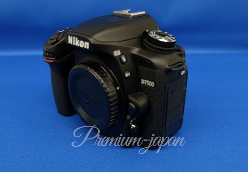 Nikon D7500 20.9MP Digital SLR Camera - Black (Body Only)