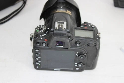 F Nikon D7200 24.2Mpxl DSLR Camera, Nikon Af-s 18-200mm 3.5-5.6 lens, Working
